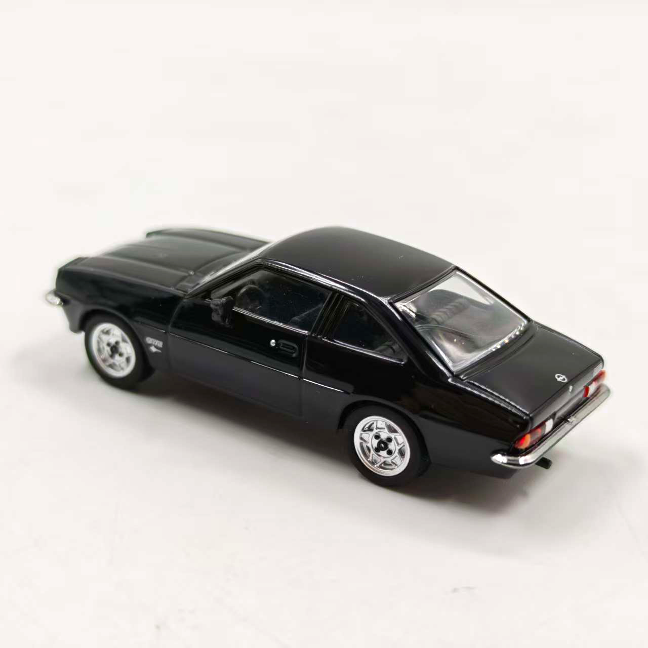 Herpa масштаб 1/87 OPEL GT/E с – обзор и цена Car Care